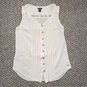 Eddie Bauer Button Up Tank Top